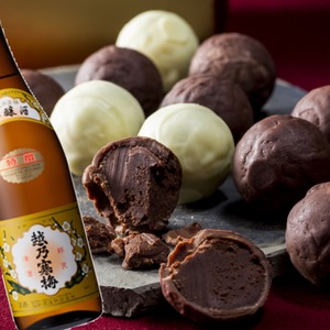日本酒トリュフ  越乃寒梅 特別本醸造（ヴァローナチョコレート使用） ４粒入