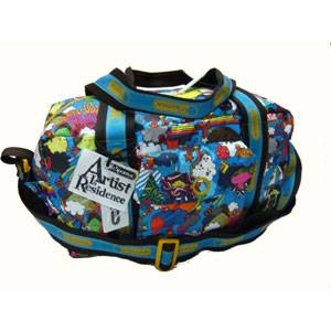 LESPORTSAC(レスポートサック) Collection “Artist in Residence Merjin Hos” Runway Duffle 87523827 BL