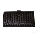 BOTTEGA VENETA(ボッテガヴェネタ) がま口長財布 121062-V0013-1000 ブラック