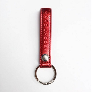 MARC BY MARC JACOBS(マークバイマークジェイコブス) エナメルキーリング レッド 79540