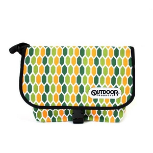 OUTDOOR(アウトドア) 12439253-20 ハニカムメッセンジャーバッグ