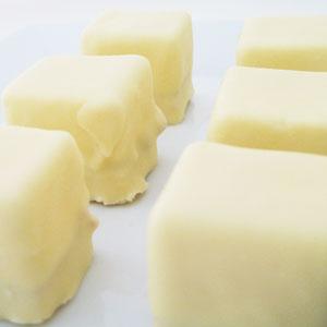 �~���N�L���[�u���A�`�[�Y�P�[�L