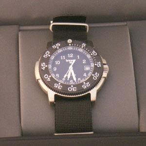 �g���[�T�[ H3 P6506 COMMANDER