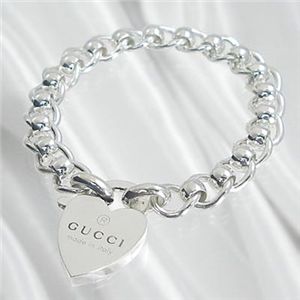 Gucci (グッチ) 181339 J8400 8106ブレスハート 20 SI