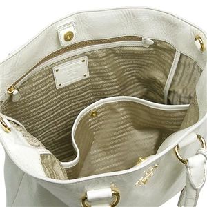 PRADA（プラダ） ショルダーバッグ BN1713 NAPLAK SH ホワイト