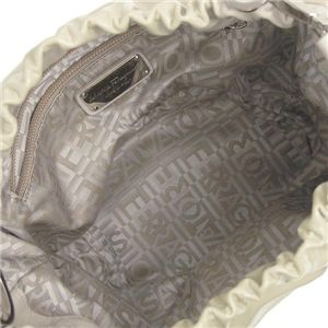 Ferragamo(フェラガモ) ショルダーバッグ 21-A700 ホワイト