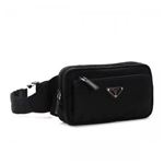 Prada（プラダ） 二つ折り財布（小銭入れ付） 2VL977 F0002 NERO