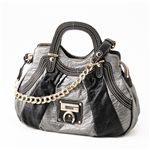 GUESS（ゲス） バッグ VY055017・B BK