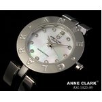 ANNE CLARK（アン・クラーク）レディース腕時計　AM1020-09　【愛らしいスイング・チャームがキラリ☆】