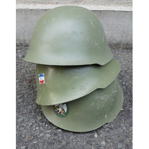セルビア軍放出 スチールヘルメット HM030UN 57cm 【中古】