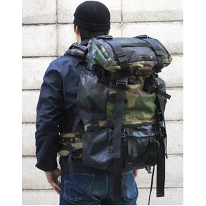 フランス軍放出 アルパインリュック BR061UN ＣＣＥカモフラージュ【中古】