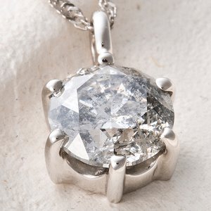 プラチナPt900  超大粒1.7ctダイヤモンドペンダント/ネックレス(鑑定書付き)