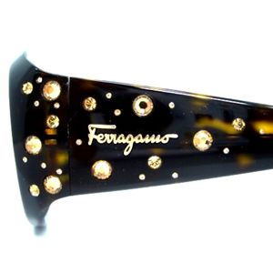 Salvatore Ferragamo サングラス FE2147BA-102/3 C