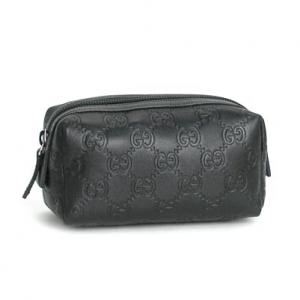 GUCCI(グッチ) グッチシマ ポーチ ブラック