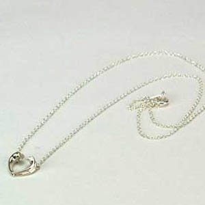 TIFFANY（ティファニー） テンダネスハートペンダント 18946602