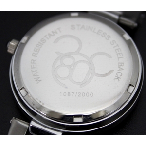 ���E����~�b�L�[�a��80���N�L�O���v�i�z���C�g���u���b�N�j