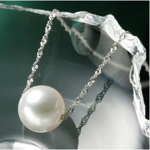 《国産・18金》　K18　ホワイトゴールド（WG）１粒あこやパールネックレス　40cm