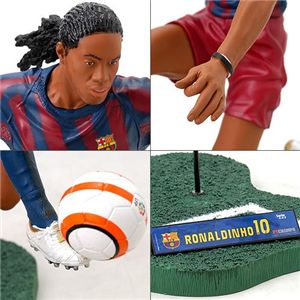 ＦＴチャンプス ＦＣバルセロナ ロナウジーニョ １２インチフィギュア FTチャンプス バルセロナ ロナウジーニョ フィギュア - メルカリ
