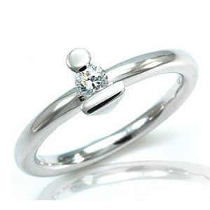 ���̽��ա�ŷ����������ɥ��br130  0.15ct  K18WG