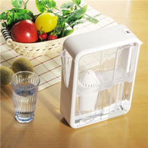 テライヨン浄水器 1.5LArtic + カートリッジ3P ホワイト