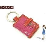 Coach(コーチ) キーホルダー エンボスド シグネチャー パテント ピクチャー フレーム キーフォブ 92348