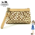 Coach(コーチ) バッグ リアコーテッド キャンバス スモール リストレット ブラウン 42356