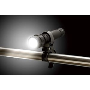 GENTOS�i�W�F���g�X�j LED���C�g �X�[�p�[�t�@�C�A SF-522XB�摜���̂P�X�V��