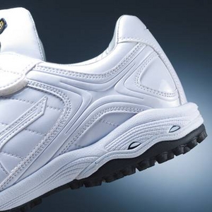 ��2010�N�J�^���O�f�ڏ��i�� MIZUNO�i�~�Y�m�j �A�b�v�V���[�Y �w�u���C�g�g���[�i�[�x �z���C�g�~�z���C�g 28.0cm�C���[�W��