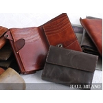 HALL MILANO(ハル・ミラノ) プルアップレザー二つ折り財布(アウト式) ダークブラウン