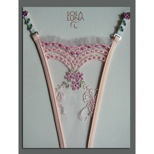 Lola Luna([i) yBAHIAz GXgOV[c LTCY摜S