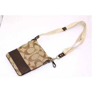 COACH（コーチ） スウィングパック 斜め掛けショルダーバッグ F42619SKHMA