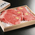 松阪牛サーロイン・ヒレ ステーキ ギフト 100g×2枚　松阪牛最高ランクのA5等級・証明書付・桐箱