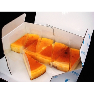 【訳あり大特価】　ベイクドチーズケーキ　約54g×8個＋おまけ1個付き