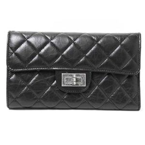 【新品】CHANEL(シャネル)2.55シリーズ マトラッセ三つ折長財布 黒 A35307 