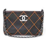 【現品限り】CHANEL（シャネル） ワイルドステッチ アクセサリーポーチ ラムスキン ブラック/オレンジ 【新品同様】