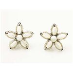 【現品限り】キミジマ イヤリング 花モチーフ ホワイト 【中古A】