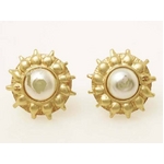  【現品限り】CHANEL（シャネル） パールピアス ゴールド 【中古AB】