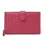 【現品限り】BOTTEGA VENETA（ボッテガヴェネタ） 2つ折り財布 赤 121060【新品同様】