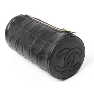 【現品限り】CHANEL（シャネル） シャネル チョコバー ポーチ 黒 ブラック 【中古B】