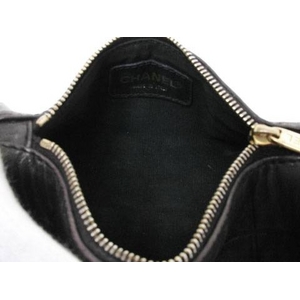 【現品限り】CHANEL（シャネル） シャネル チョコバー ポーチ 黒 ブラック 【中古B】