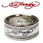 ED HARDY（エドハーディー）リング  ED HARDY LOGO BAND STAINLESS STEEL キュービックジルコニアRING ロゴ/ EHRSSCZ0016/ #11/23
