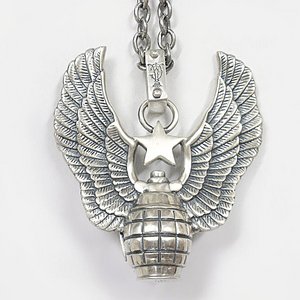 Christian Audigier クリスチャンオードジェー ネックレス ペンダント Grenade Pendant 【P101】【手榴弾】【羽】