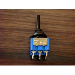 GP FactoryiGPt@Ng[j 6Pin~jXCb` ON-OFF-ON ubN iGLM^[p[cj摜Q