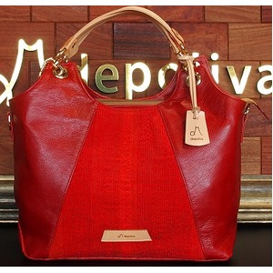 depoliva（デポリーバ）オリジナル定番コンパクトワイド2wayバッグ　レッド×紅 