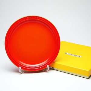 ル・クルーゼ （Le Creuset）  ラウンドプレート・LC 19cm オレンジ