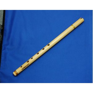 【QUENA BAMBU MALLKU QU18】初級〜中級用の竹製ケーナ　細〜中管タイプ　アンデスを代表する民族楽器「ケーナ」ペルー製★材質は竹★マルク 