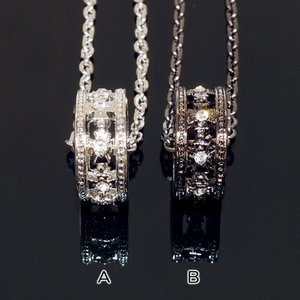 グルッと１周！繊細なゴシックリング＆キュービックジルコニア クロスリングネックレス/シルバー