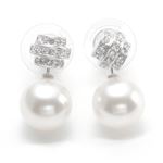 Swarovski（スワロフスキー） Perpetual ホワイトクリスタル・パール パヴェ 2WAY ピアス 1106454