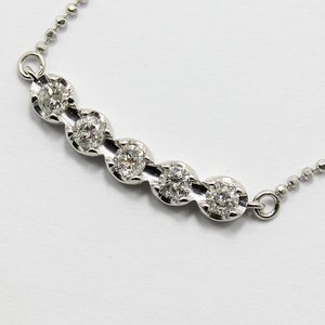 0.3ctダイヤモンド5ストーンペンダント
