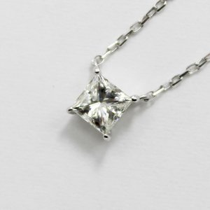 18金ホワイトゴールド0.5ctプリンセスカットダイヤモンドペンダント/ネックレス